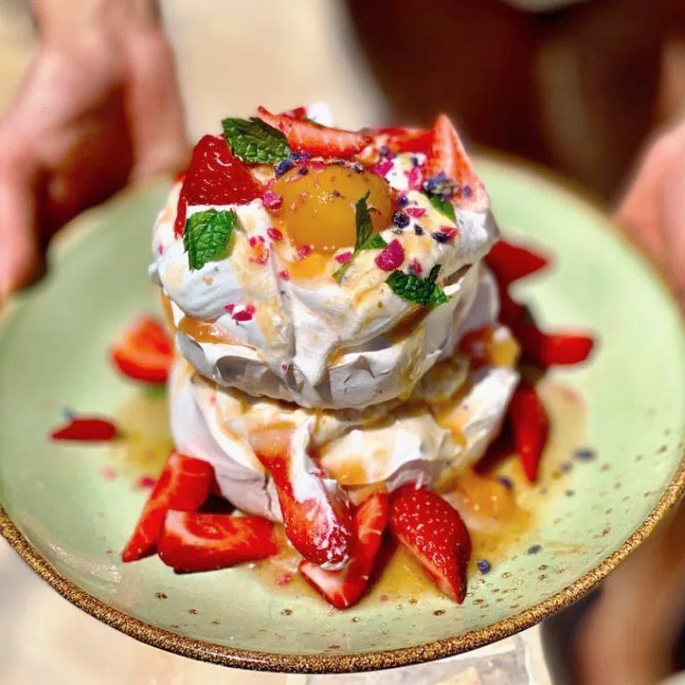 Pavlova is the traditional dessert at Finca Legado