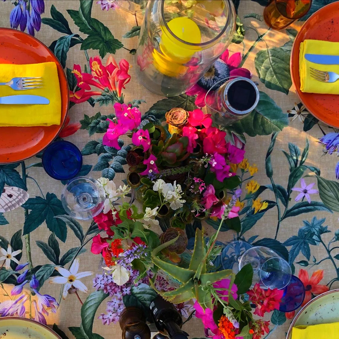 Details of the table setting